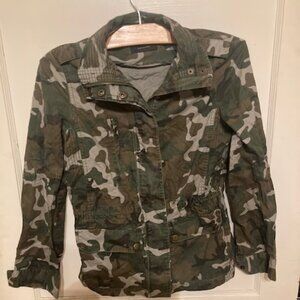 Love Tree Camo Jacket Utility Zipper  Size S